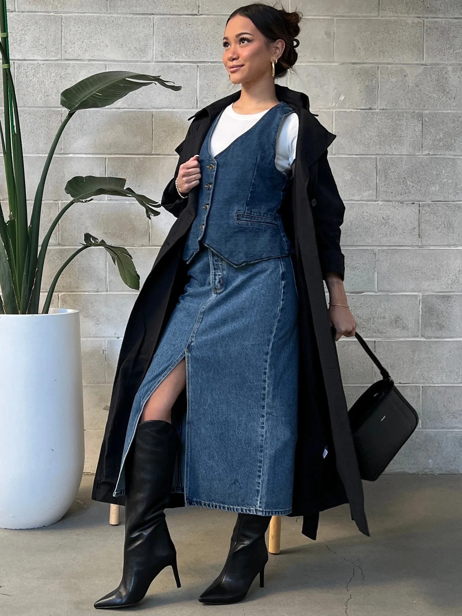 27 Cassidy Structured Denim Vest