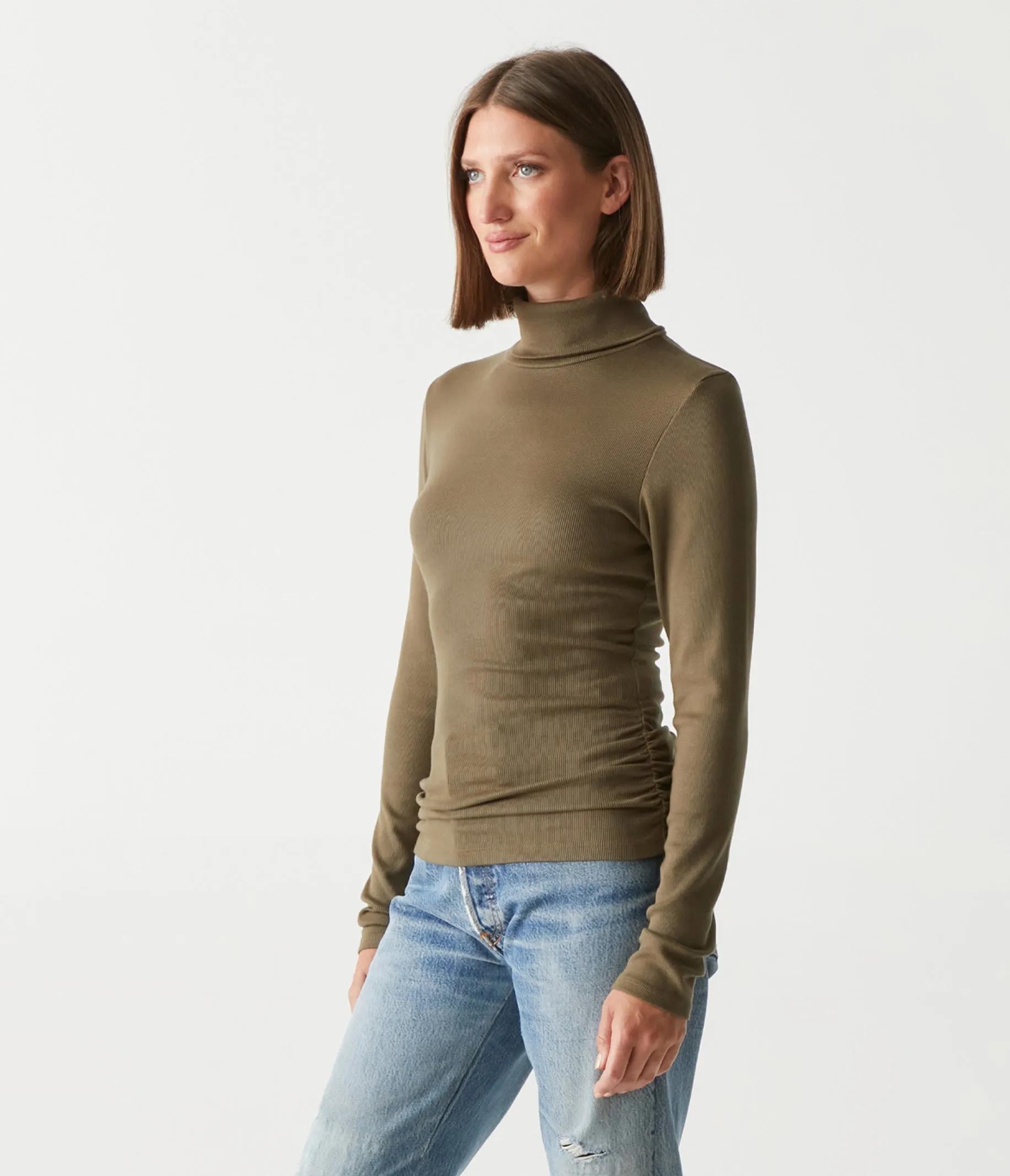 Beck Ribbed Turtleneck