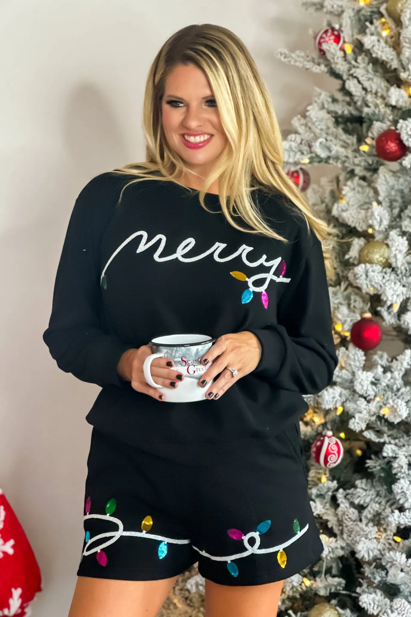 Merry Sequined Lights Pullover/Shorts Fleece Set : Black