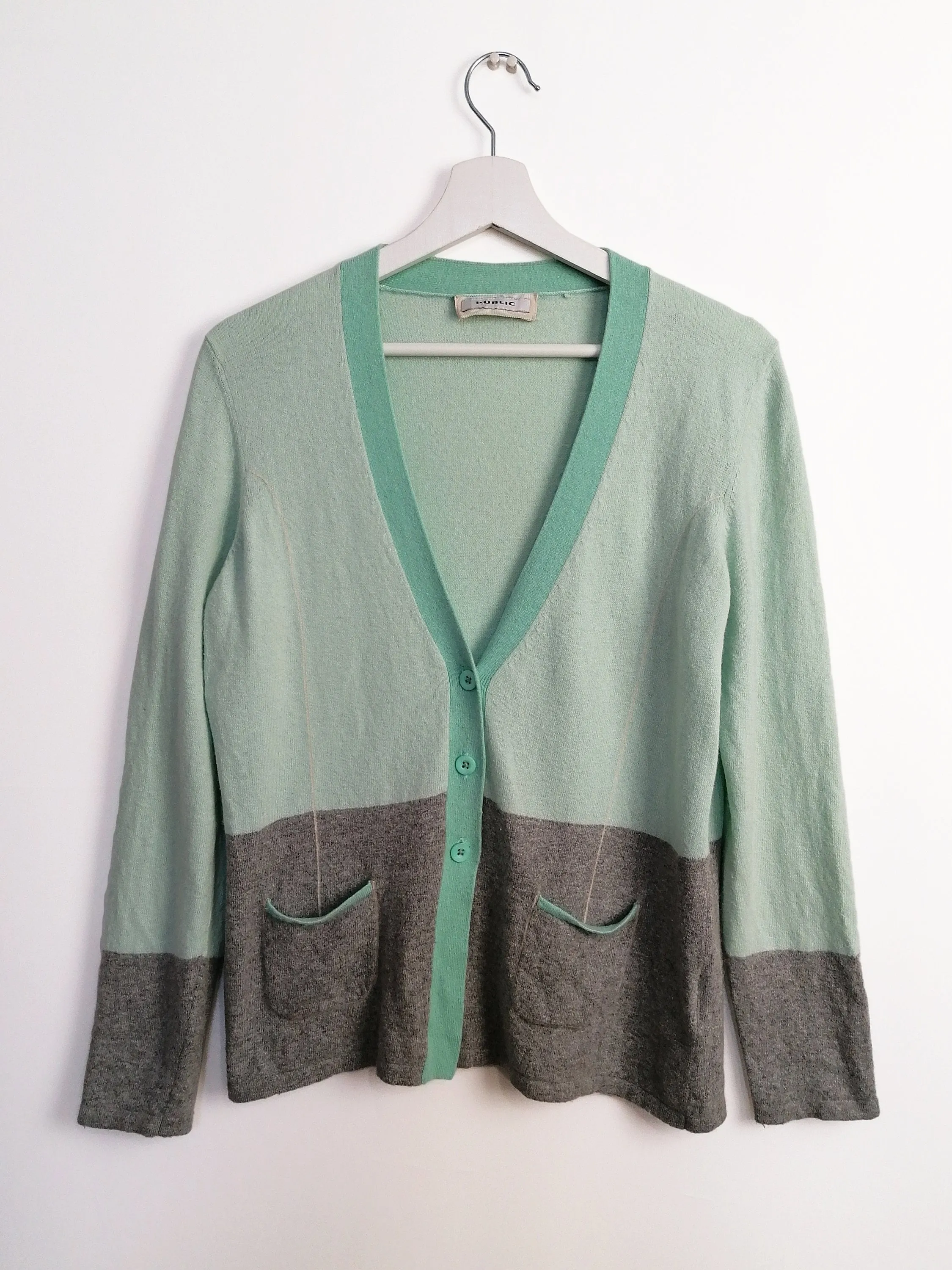 PUBLIC Wool Cashmere Cardigan - size M-L