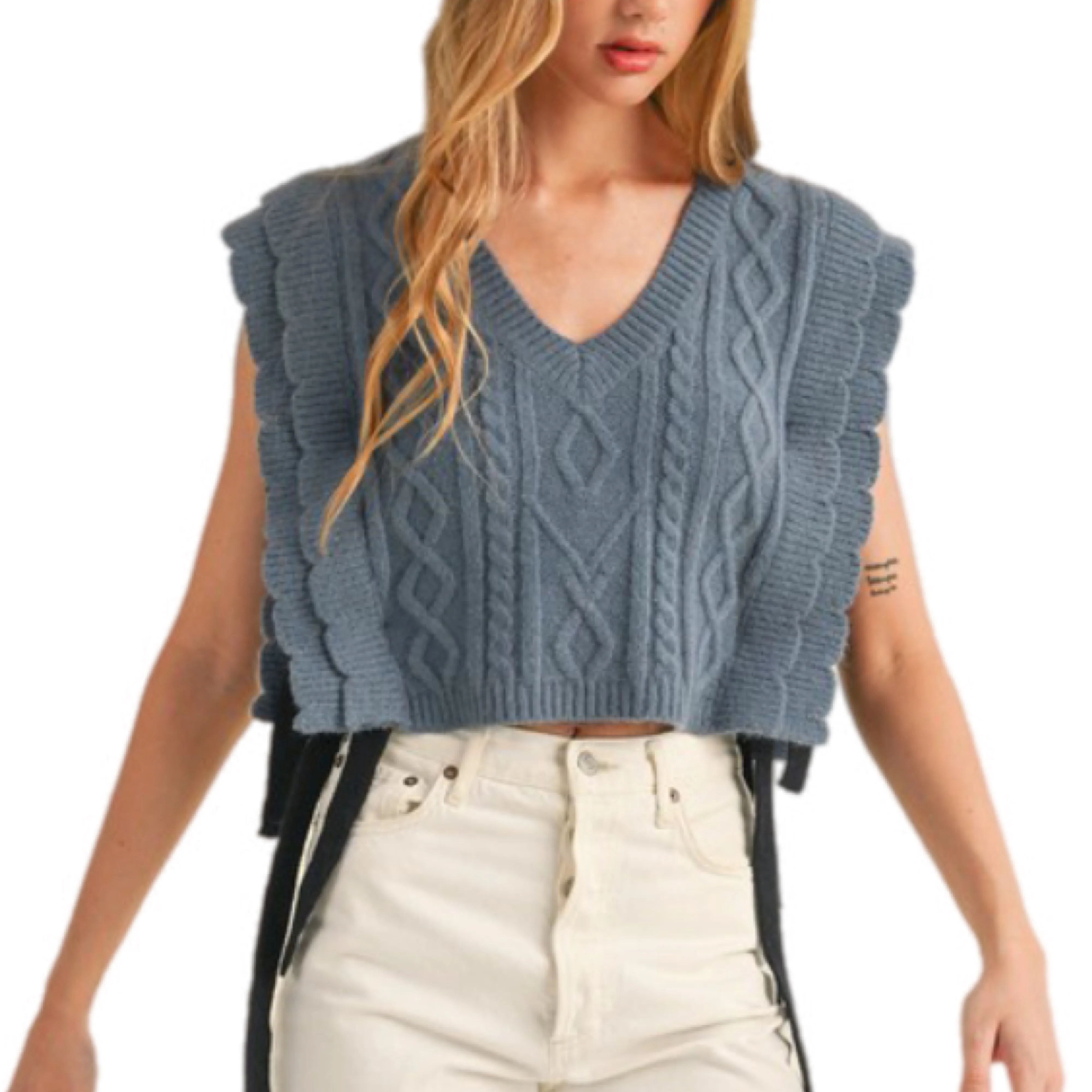 Scalloped Bow Vest