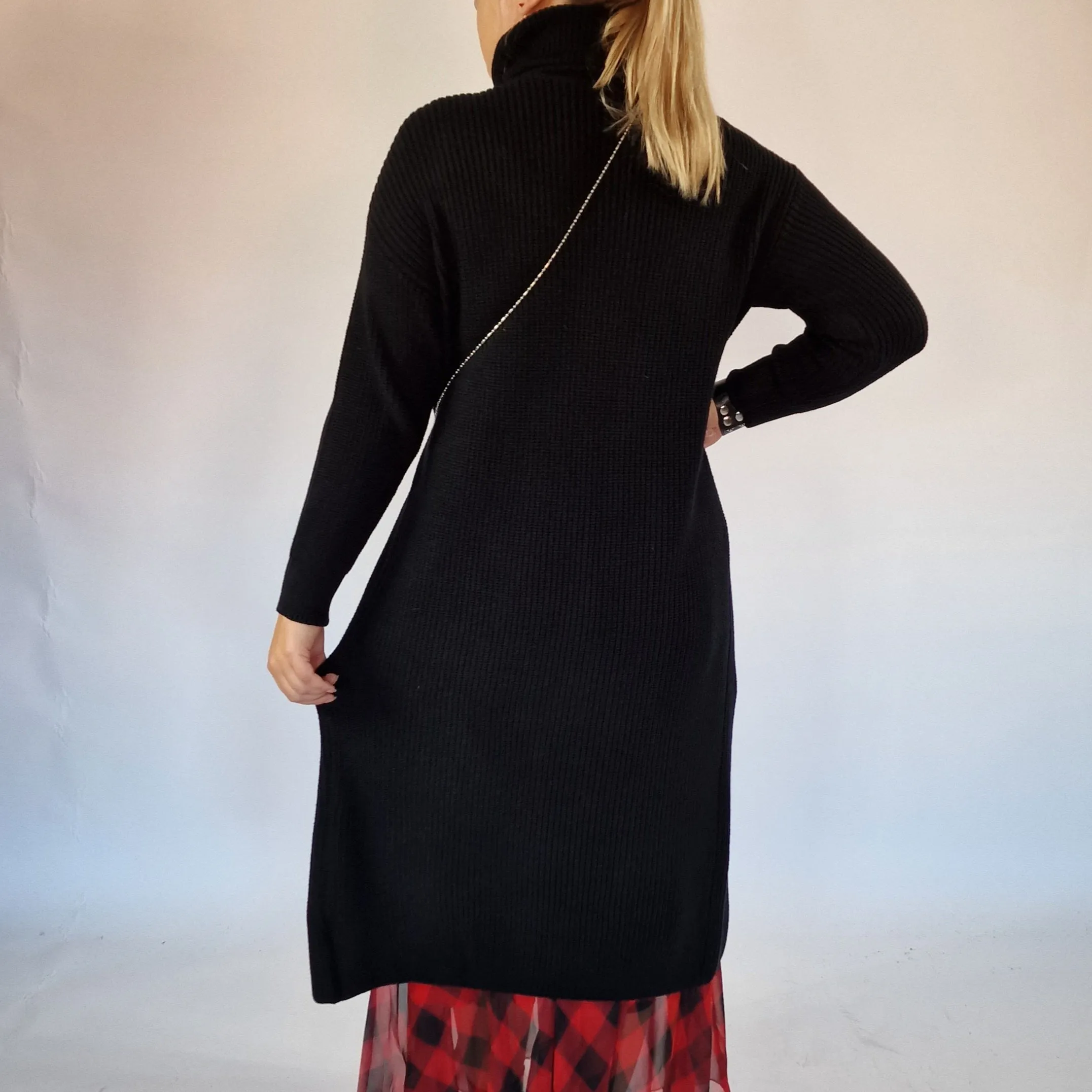 Simple Moderne Long Split Pullover